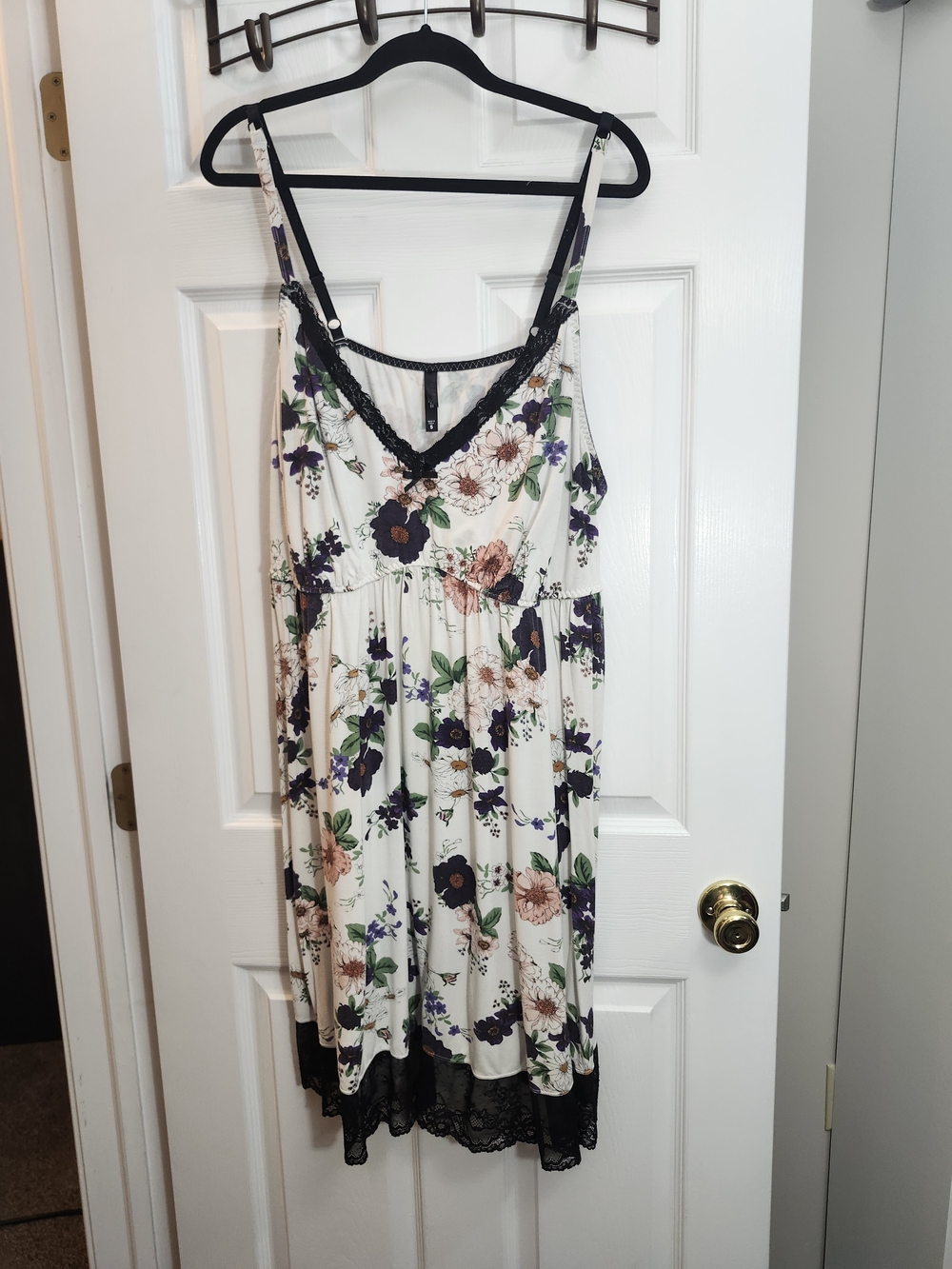 Torrid Floral Lace‑Trim Slip Dress, Junior Size 5 = Womans Small/Medium